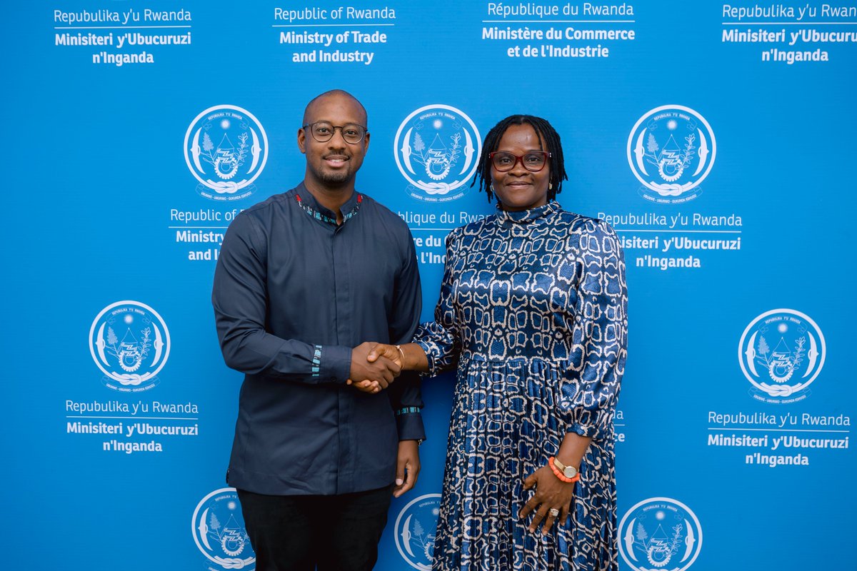 bralirwaplc's tweet photo. Yesterday, our Managing Director, Ms. Ethel Emma-Uche, paid a courtesy visit to the Minister of Trade and Industry, Hon. Antoine Kajangwe.

The discussions focused on strengthening collaboration and exploring opportunities to further support Rwanda’s industrial growth and development.

#WeBrewTheJoyOfTrueTogetherness