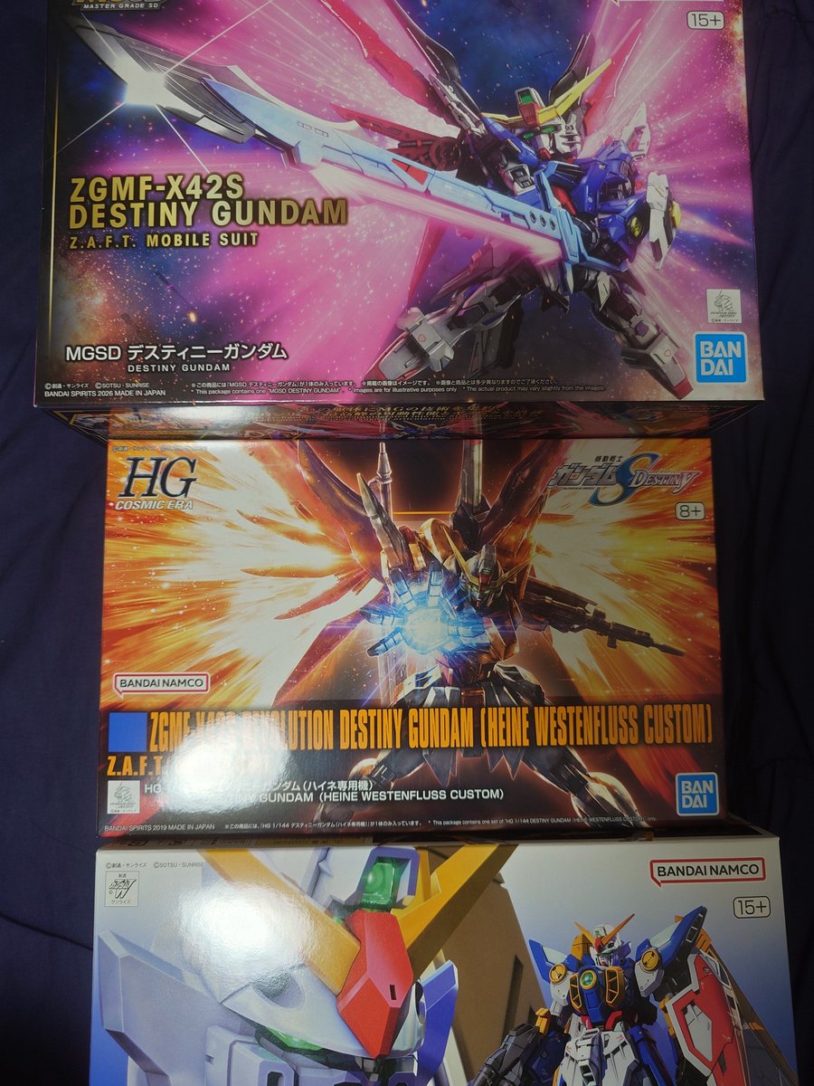 shin_0619s's tweet photo. ガンダムベース東京から帰宅

MGSDデスティニー
よーーーーーっっっっっやく買えた！
HGデスティニーハイネ専用機とRGウイングもゲット

デスティニーは平台に次から次へと補充されるし、MGSDバルバトスは売り場の至るとこに置いてあるしで凄かった

早く当たり前に買えるようになってくれ〜 https://t.co/dzZqgRHHEL