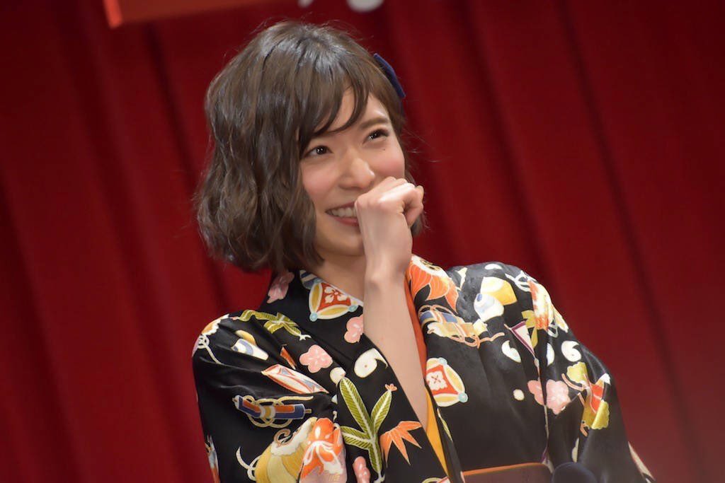 ___mayuma0216's tweet photo. え、そうだよ。
茉優ちゃんはくしゃ〜っとはじけるように笑うところがいっっっっちばん良いんだから！！！♡ https://t.co/z8qm6fs2Vs