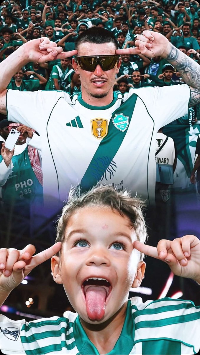 i320qe's tweet photo. @Yi4j_ @isco__21 ماضيك في اسيا تعدى السواد والفضايح والفشايل ي قوطي اسيا 😂😂 https://t.co/a2n6hRG6Uf