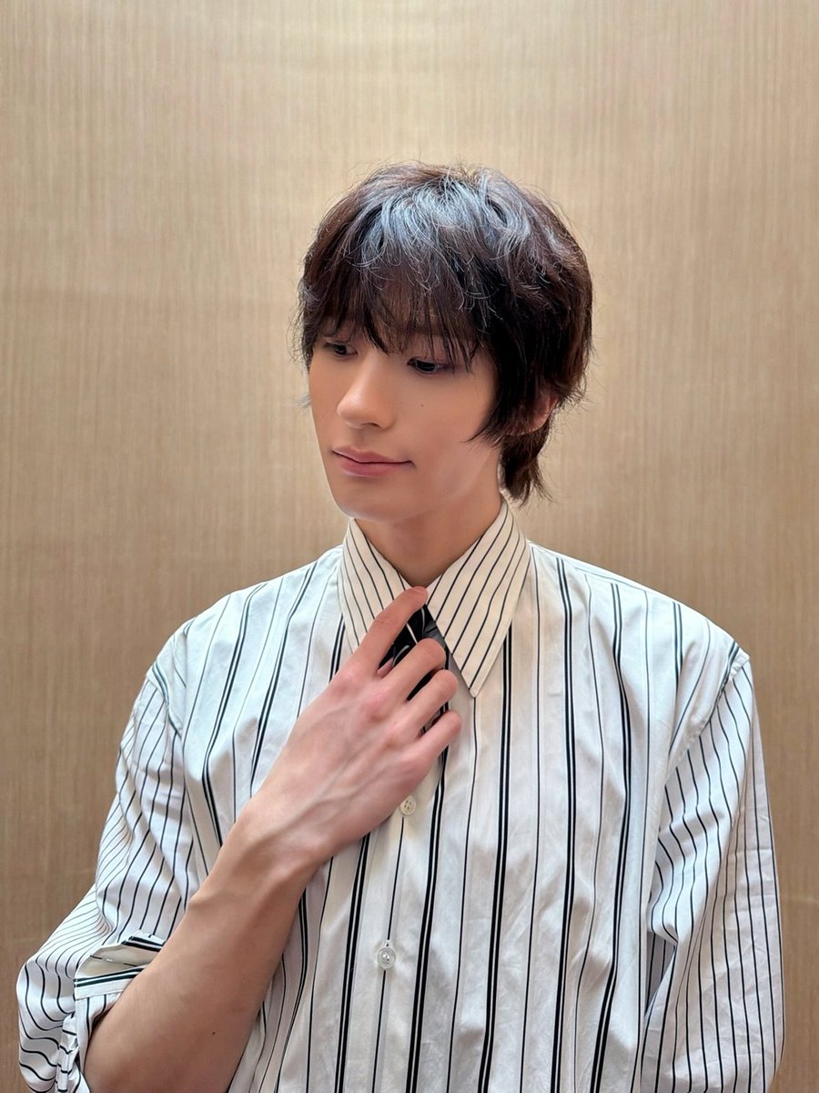 daintoiny's tweet photo. ANTON x YSL https://t.co/oDl5Hrh5Vr