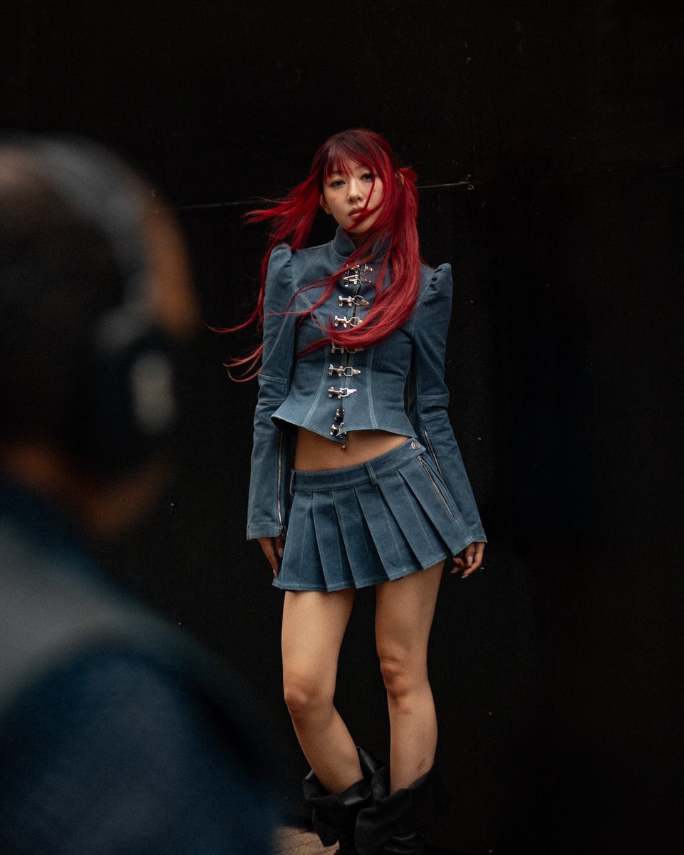 yvesupport's tweet photo. Yves @ London Fashion Week https://t.co/y8dJYYLIyC