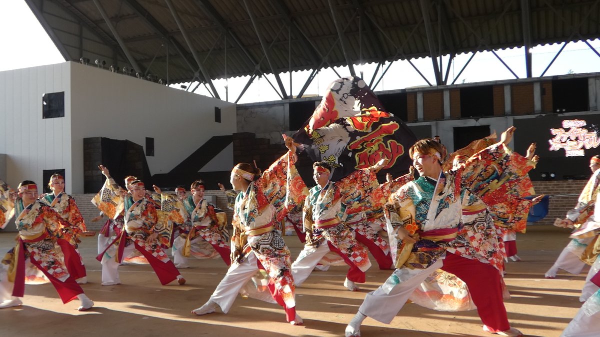 529sf's tweet photo. 鹿児島国際大学 創生児 
ブロック賞演舞 さのよいファイヤーカーニバル 2026/07/19 レインボードーム会場 https://t.co/1YAvAABKSM @YouTubeより 

ブロック賞のチーム楽曲が流れた時、一番大きなリアクションは創生児でした。
#創生児 
#鹿児島国際大学 
#さのよいファイヤーカーニバル 
#yosakoi https://t.co/1Ffi35sYHY