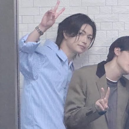 nya_tunas2's tweet photo. 水色×綱啓永
ってほんとに天才だと思う✊🏻💯
 #綱啓永 https://t.co/wCnavRSDBy