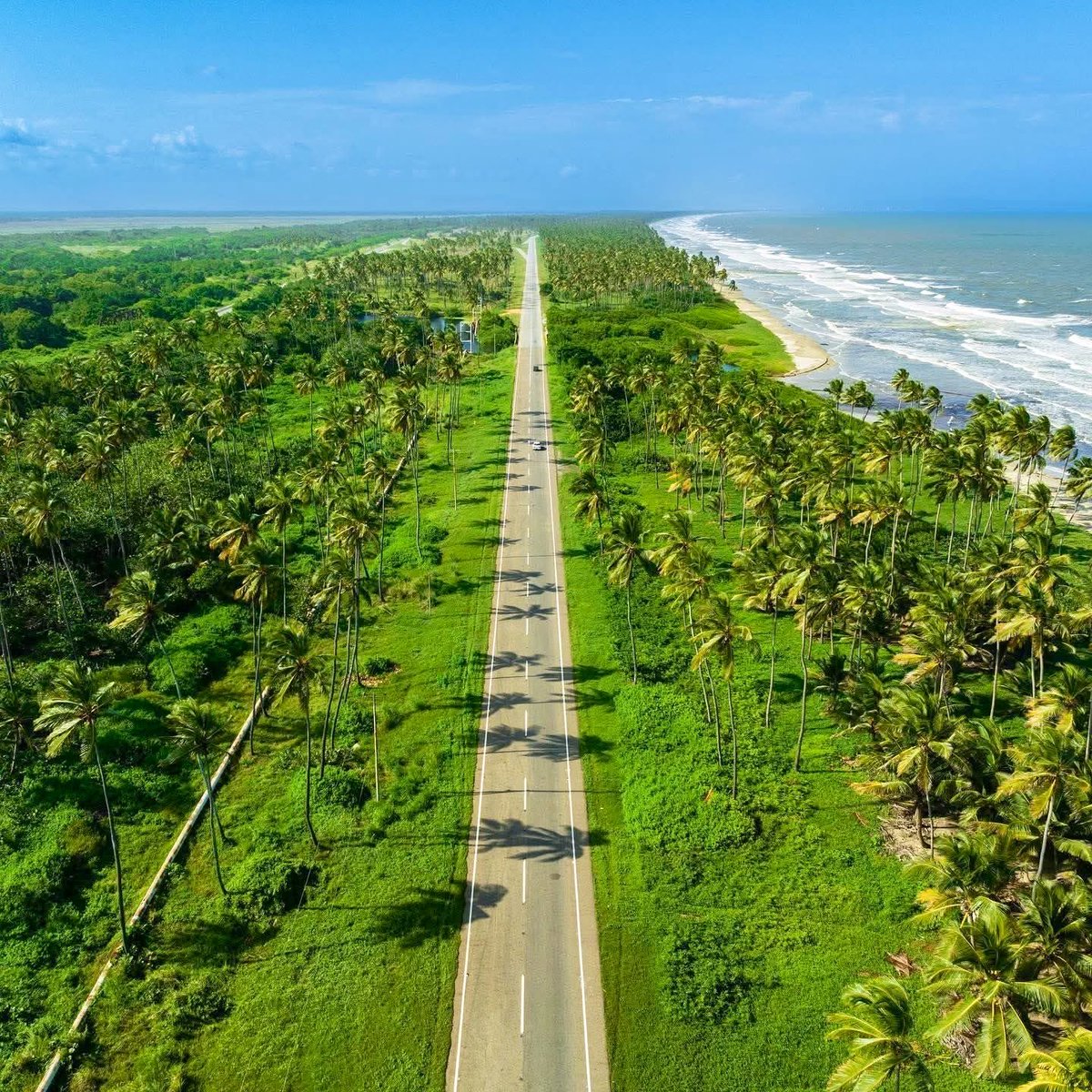 GianlucaCoccon1's tweet photo. Maravilloso 
CAMINO A LA FELICIDAD 
Boca de Aroa-Tucacas 
Parque Nacional Morrocoy 
Edo Falcón VENEZUELA 
🇻🇪🇻🇪🇻🇪🇻🇪🇻🇪🇻🇪🇻🇪🇻🇪🇻🇪🇻🇪🇻🇪
@venezuelaenfoto https://t.co/dlp5ShDdrh