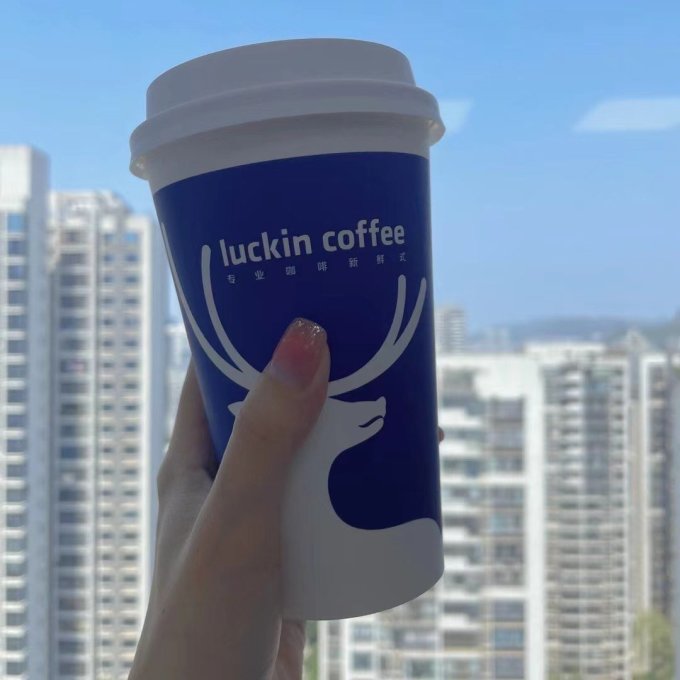 ninip191782's tweet photo. Just finished a quick coffee run to the new shop downtown—great latte vibe and zero line-up today! https://t.co/2tvPOKiNls