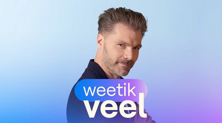 RadioVisieOffic's tweet photo. Blad 2810 • Weetikveel was nummer één-podcast zomer 2026 • Nederland: de schatplicht van Leon Ramakers aan radio • UK: Sector vraagt Ofcom meer ruimte voor DAB+ • CIM vreest Europese beperkingen op meetgegevens • https://t.co/fMnaxlLX5e • #blad #radiovisie #radio https://t.co/rwsOCHscYE