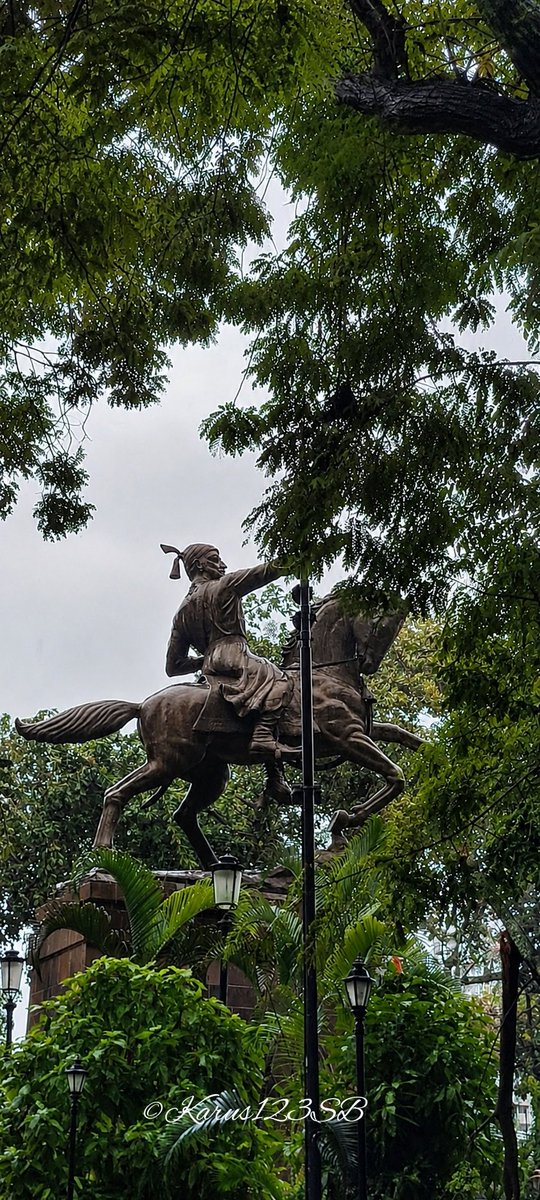 Karus123SB's tweet photo. Photo Challenge: Statues/Monuments

Qt a photo you took of a statue or monument..📸

#क्लिकतरहा ❤️ https://t.co/t7wtf2JHSr