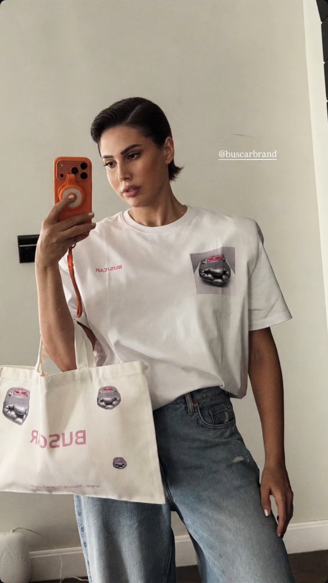 Buscarbrand's tweet photo. A BUSCAR moment, captured by Sara. ���� https://t.co/TDvcK4EzIn
