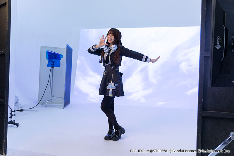 shinyc_official's tweet photo. 🚀shiny, the first REFRAC7IONS " Still blue "
┆🔷公式グッズ事前販売ファイナル🔷┆

パンフ撮影時のオフショットを公開📷

「PJ: REFRAC7IONS」のユニット衣装姿の
キャスト28名の撮りおろし写真を掲載✨

🌏受注は10/4(日)まで
https://t.co/JunNaWy5u3

#シャニマス_リフラクションズライブ https://t.co/JCtc9K9cyP