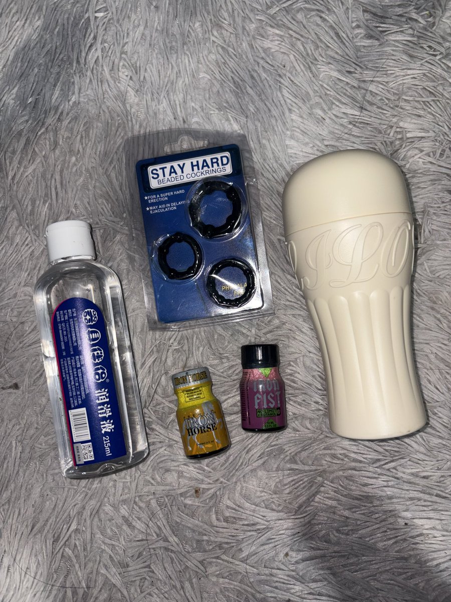 mrjntrrs's tweet photo. LF POPPERS &amp; SEX-TOYS &amp; LUBES??? @GrabPoppersPH @grabp0ppers DM him for affordable and perfect scent to be wild🔥 https://t.co/cMrABB2fUg