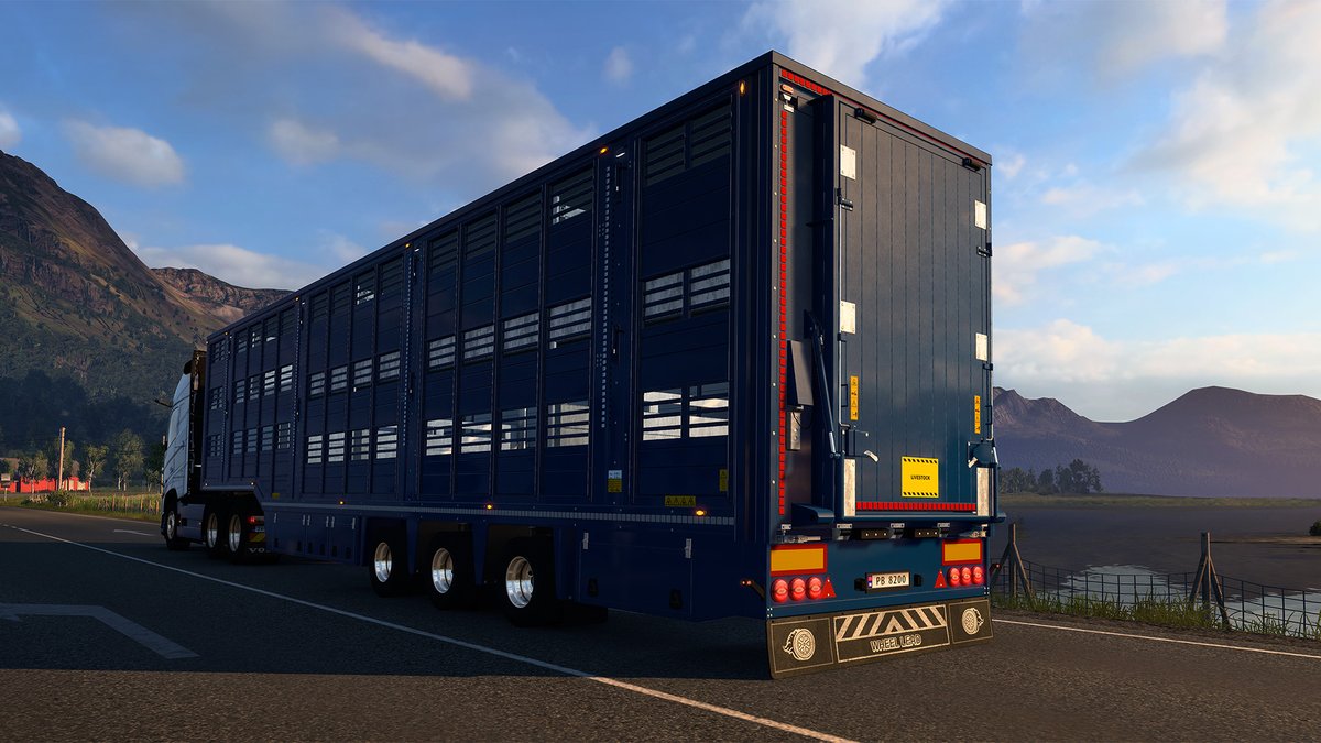 SCSsoftware's tweet photo. ICYMI: Update 1.61 for Euro Truck Simulator 2 &amp; American Truck Simulator is now available! 😍

You can read all about the changes &amp; new features included in this version on our official blog 📰

Find them here:
ETS2 🇪🇺: https://t.co/wuHyFkchZL
ATS 🇺🇸: https://t.co/MU6ziUsw3z https://t.co/Dahs5KywLT