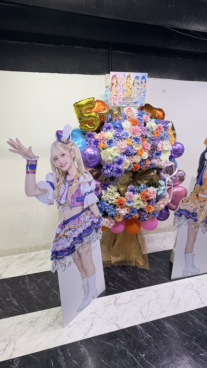nyonta_2's tweet photo. かけるさんワンマン招待ありがとうございました！ https://t.co/6HTRCkM6T3