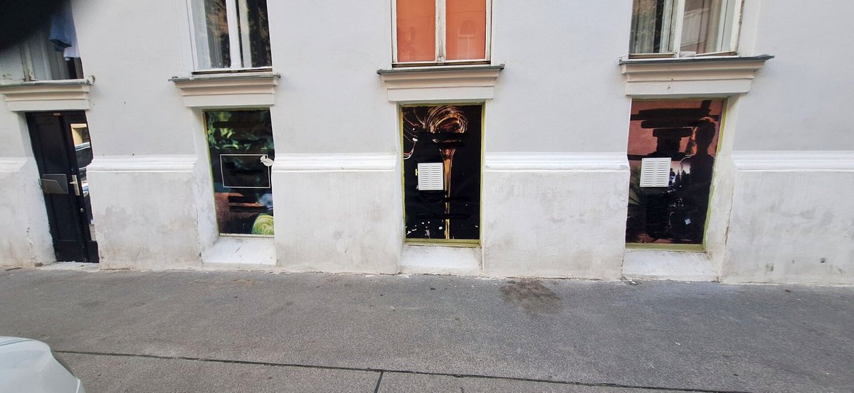 immosearch_eu's tweet photo. Vielseitige Flächen im 1150 Wien: ca. 112,39 m² im Souterrain plus ca. 6,12 m² Büro im Hochparterre, branchenfrei und mit WC, Wasser sowie Starkstrom. #Wien #RudolfsheimFünfhaus #Souterrain #Büro #Gewerbe #Immobilie

Mehr erfahren: https://t.co/2KSIWtNPJi

#Wien https://t.co/ZBAInJgC9O