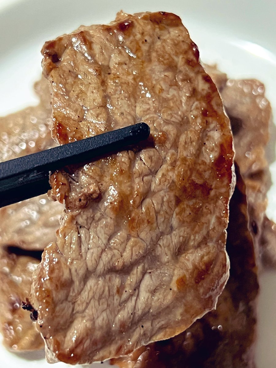 dogs_jiro's tweet photo. 一人焼肉を喰らう https://t.co/Mhs55Xqo1q