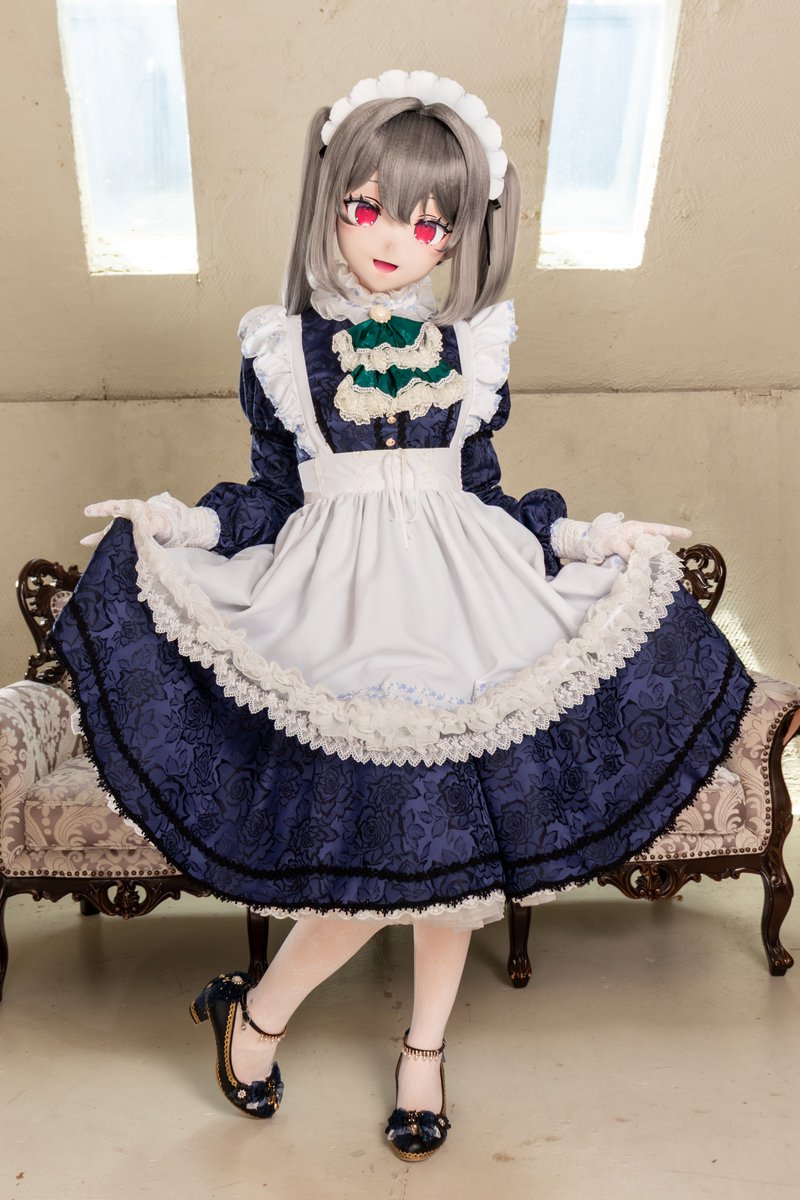 goroubee1's tweet photo. 青メイド服のメイドちゃん😊

📸@Ohei022
👤@makomako_Kig https://t.co/uQ61hrgvG9
