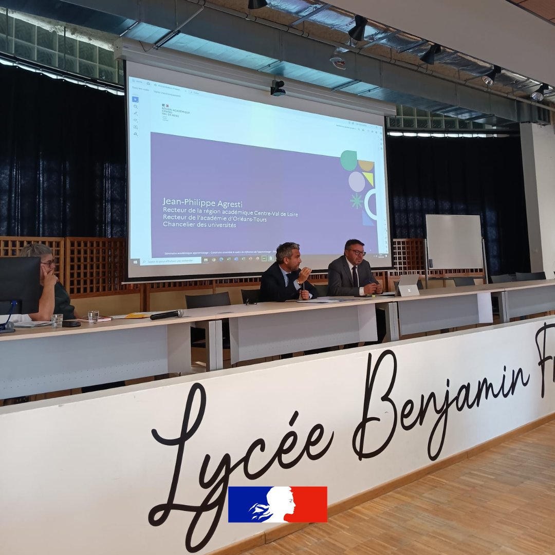 ac_orleanstours's tweet photo. Ce matin, le recteur @PhiAgresti a ouvert le séminaire académique de l’apprentissage au lycée B. Franklin à Orléans (45).
➡️Une journée d’échanges pour lancer un travail collectif autour d’un cadre de référence commun pour développer l’apprentissage dans les lycées. https://t.co/zjifTfQBcx