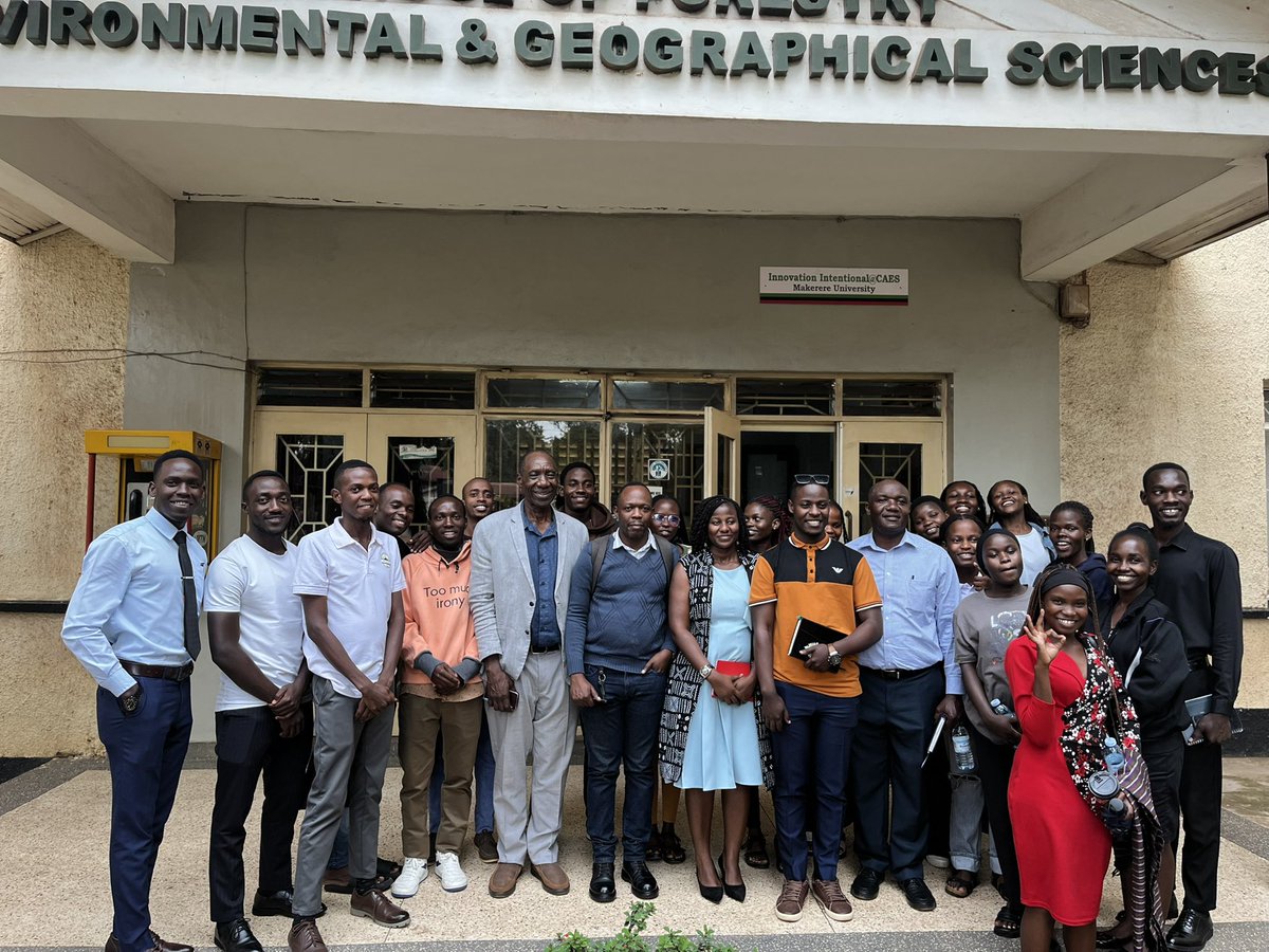 makereretourism's tweet photo. Immense gratitude also goes to our passionate tourism students who paused their regular lectures to show up, engage & invest in their professional growth
Together, at Makerere University, we truly #WeBuildForTheFuture
#MUTAPublicLecture #SustainableTourism #TourismCareers https://t.co/Hd4mvrdHVB