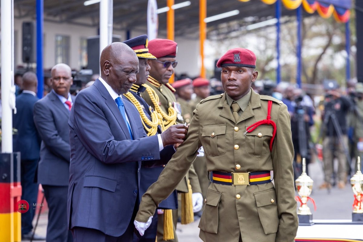 InteriorKE's tweet photo. After 9 months of training in discipline, endurance and service to our country, GSU recruits graduate to officers. https://t.co/rXrYL8NkL9