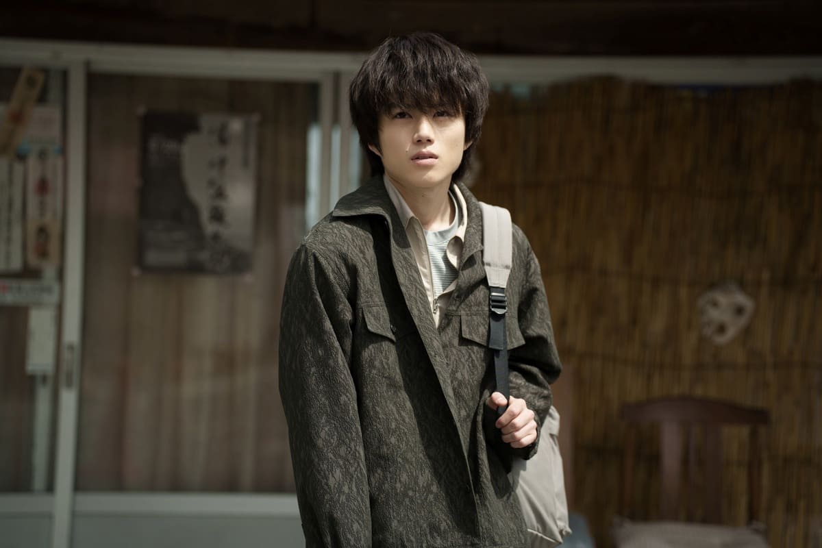 cinema_ch's tweet photo. 【インタビュー🎤】 
映画『#八つ墓村』に出演する #奥智哉 さんにインタビュー！  

名作へのプレッシャー、清水崇監督と作り上げた辰弥像、そして「存在そのものが学び」と語る尾上松也さんとの共演――。

充実感に満ちた撮影の日々をたっぷり聞きました。
https://t.co/7b9nPeWLTx https://t.co/vdLi3TdZVP