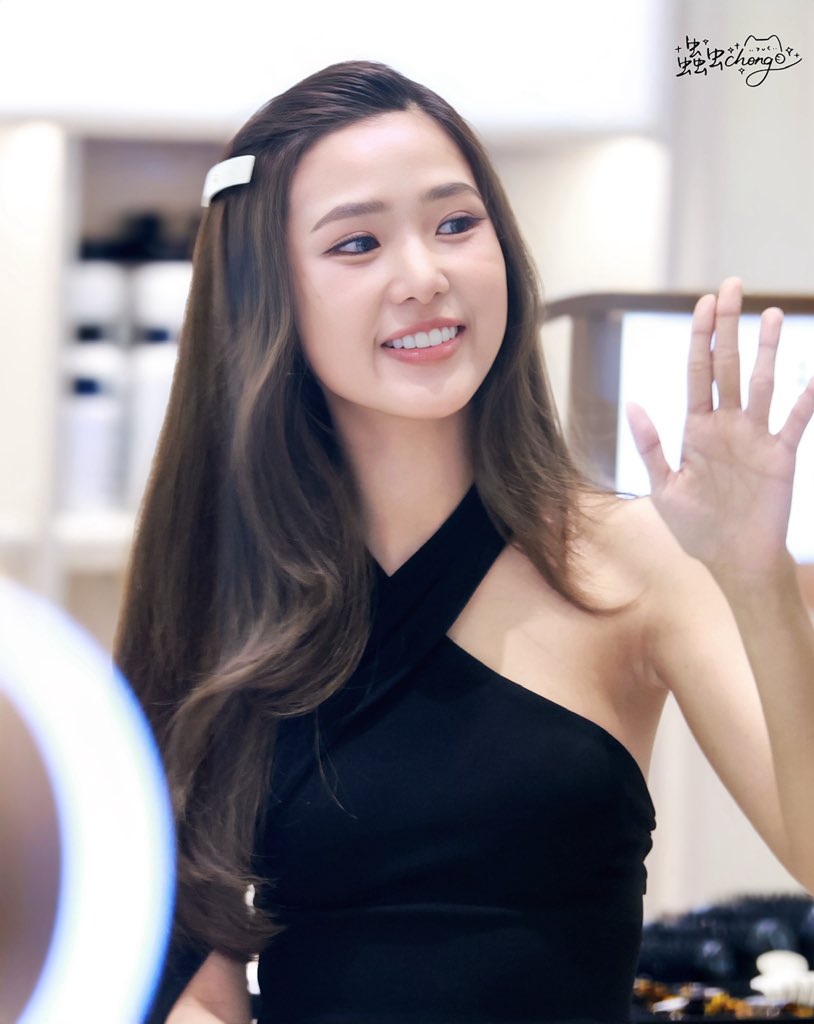 Koo_Gj's tweet photo. Such a squishy little cutie  🤏🤏

FILM LUNAR BALMAINHAIR 
#BalmainHairXFilmLunar 
#BalmainHairThailand 
#filmracha #LUNAR https://t.co/Ad4UDwycmY