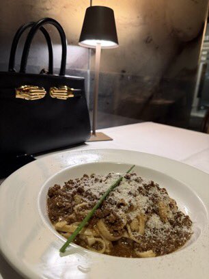 Mistressaddicts's tweet photo. Send 1M for my expensive food tendencies https://t.co/dHN4WoKelE