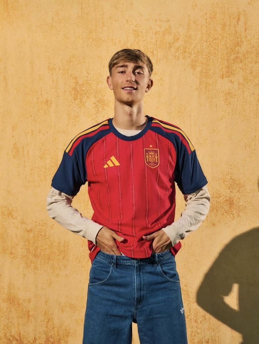 ardeanguljsen's tweet photo. HE is back🇪🇸 https://t.co/iSgbW9AXHT