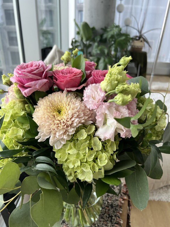 Mistressaddicts's tweet photo. How I love beautiful gestures https://t.co/b6LqSG4yQK