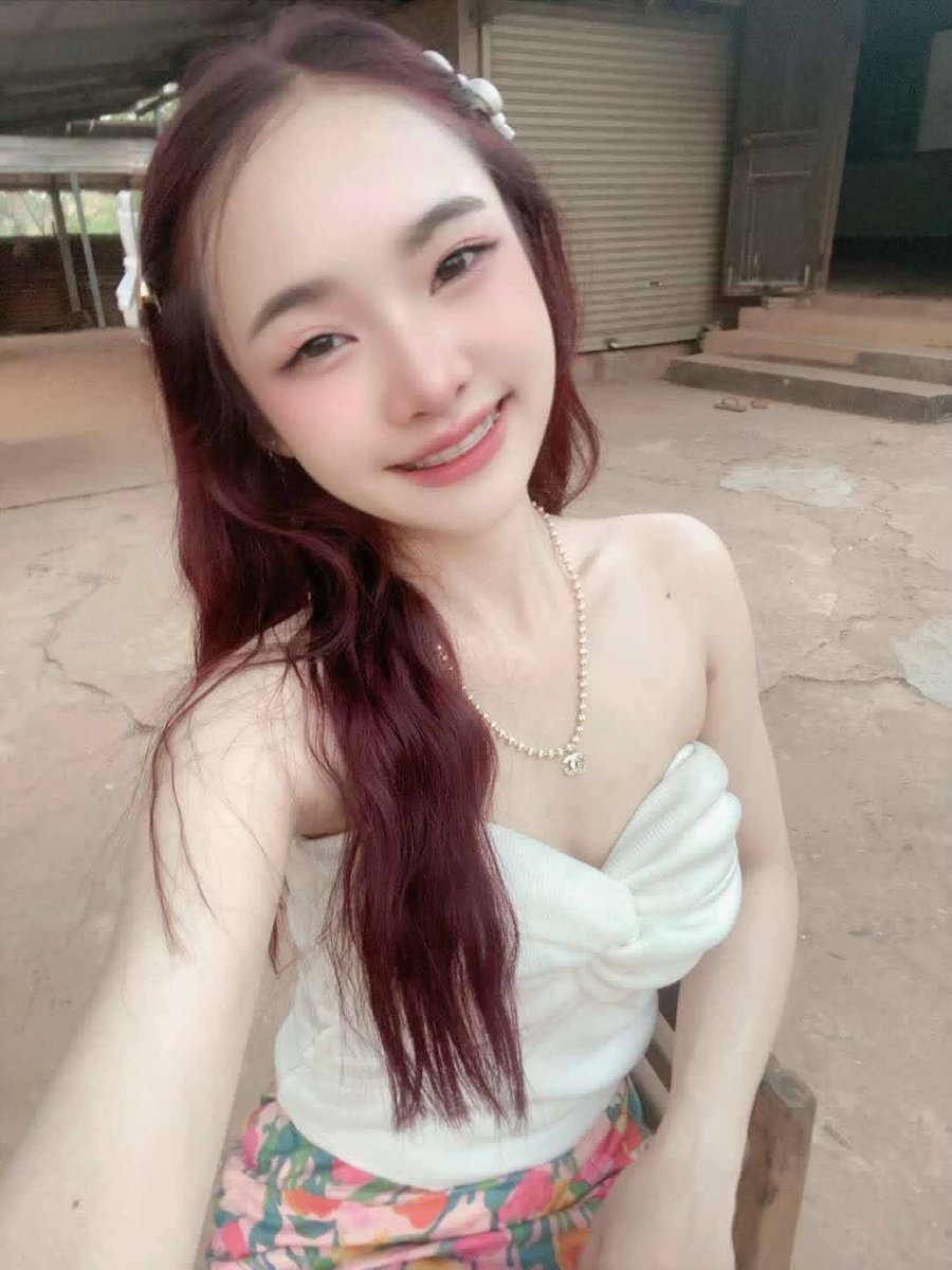 JovanStowbyf's tweet photo. 1✨"ตอนแรกก็ไม่เชื่อ จนกระทั่งลองใช้เอง... ไอเทมลับที่บิวตี้บล็อกเกอร์เกาหลีโหวตให้เป็นอันดับ 1!" 💖 ครีมกันแดดเนื้อซูเฟล่ บางเบา คุมมันนาน 🌸
600/1

#รับงานศรีราชา🦖

รับงานศรีราชา🍌

🆔: @795cgrsy

กดเพิ่มเพื่อน
https://t.co/wYXAw7xdwu

-#-#&amp;#&amp;#&amp;-#-฿ https://t.co/OoKGHSy9QL