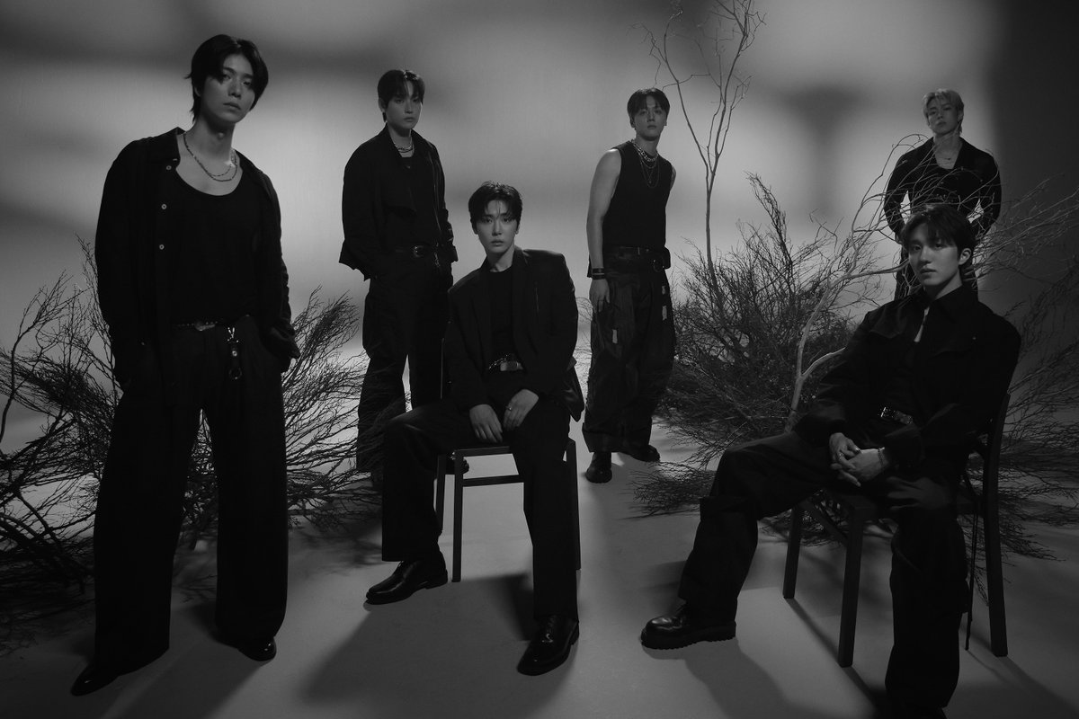 whoop_japan's tweet photo. 【#SF9】

･⋆ — ONLINE 𝖤𝖵𝖤𝖭𝖳 — ･⋆ﾟ                              
     対象商品販売終了 D-1   
💿･⋆ ───────･⋆💿

SF9 2nd Album [TENACITY] オンラインリリースイベント第2弾
対象商品の販売終了まで残り1日 … .ᐟ

⚡先着制⚡
1部 オンライン個別トーク会
2部 オンライン個別サイン会
⚡事後抽選⚡
3部 オンライン団体サイン会

🎁Whoop Japan Store限定特典
アルバム1枚ご購入につき限定トレカを1枚プレゼント✨

ご参加お待ちしております👀💝

📅対象商品販売期間   
09/18(金)12:00 ~ 09/27(日)23:59

🔗詳細はこちら 
https://t.co/7uxedTPAYC

#SF9 #에스에프나인 #TENACITY
