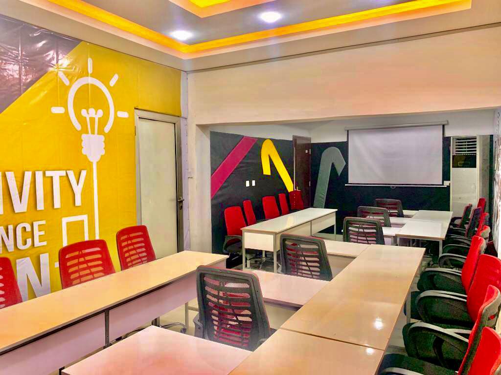 zahariworkspace's tweet photo. Training Room for Rent in Lekki

Need a professional space for trainings, workshops or seminars?

📍 Lekki, Lagos
🏢 Flexible training space
📞 +234 907 301 3359
#TrainingRoomLekki #LekkiBusiness #ZahariWorkspace https://t.co/QtDvaxwMTW
