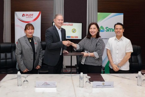 pldt's tweet photo. Cebu province is advancing its digital transformation efforts through its partnership with @PLDTEnterprise, adopting solutions designed to strengthen connectivity, improve workforce collaboration, and support more efficient and responsive public service delivery. Read more: https://t.co/3l6MdKHKeG