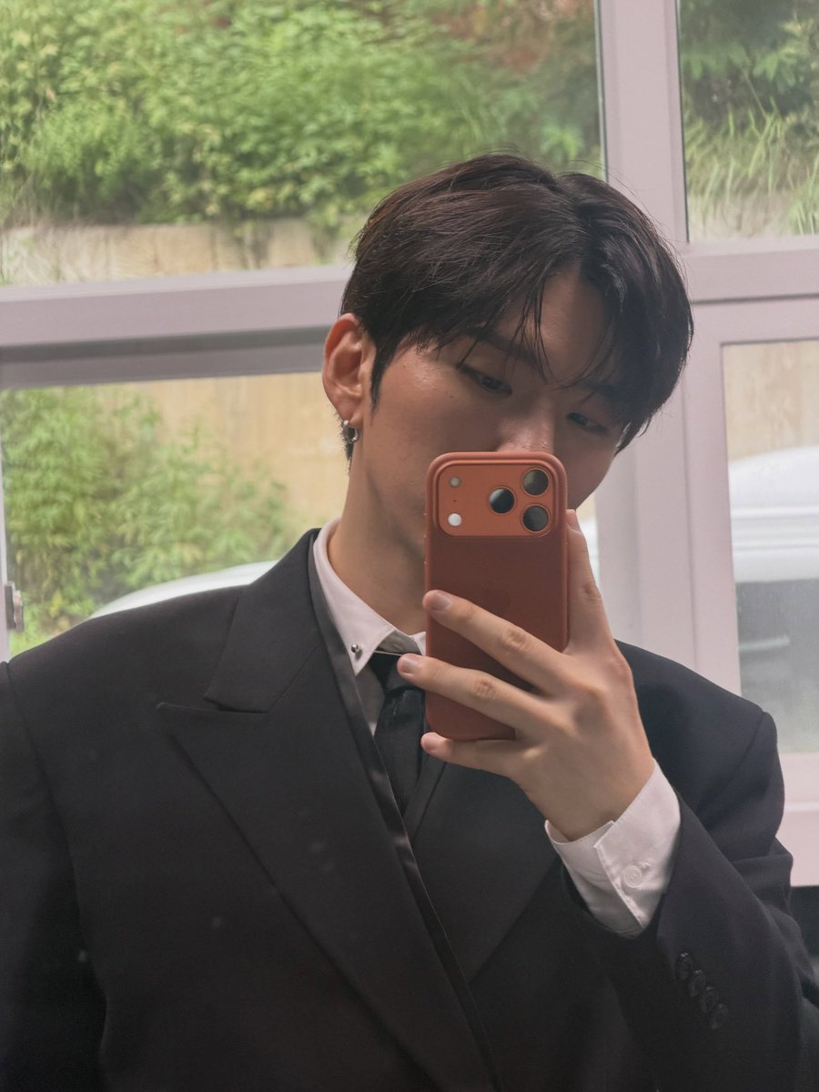 sang__lan2's tweet photo. 260918 #유기현 인스타 (1/4)

𝘆𝗼𝗼𝗸𝗶𝗵𝗵𝗵 사진털이 (1) https://t.co/VTW1FXsOVM