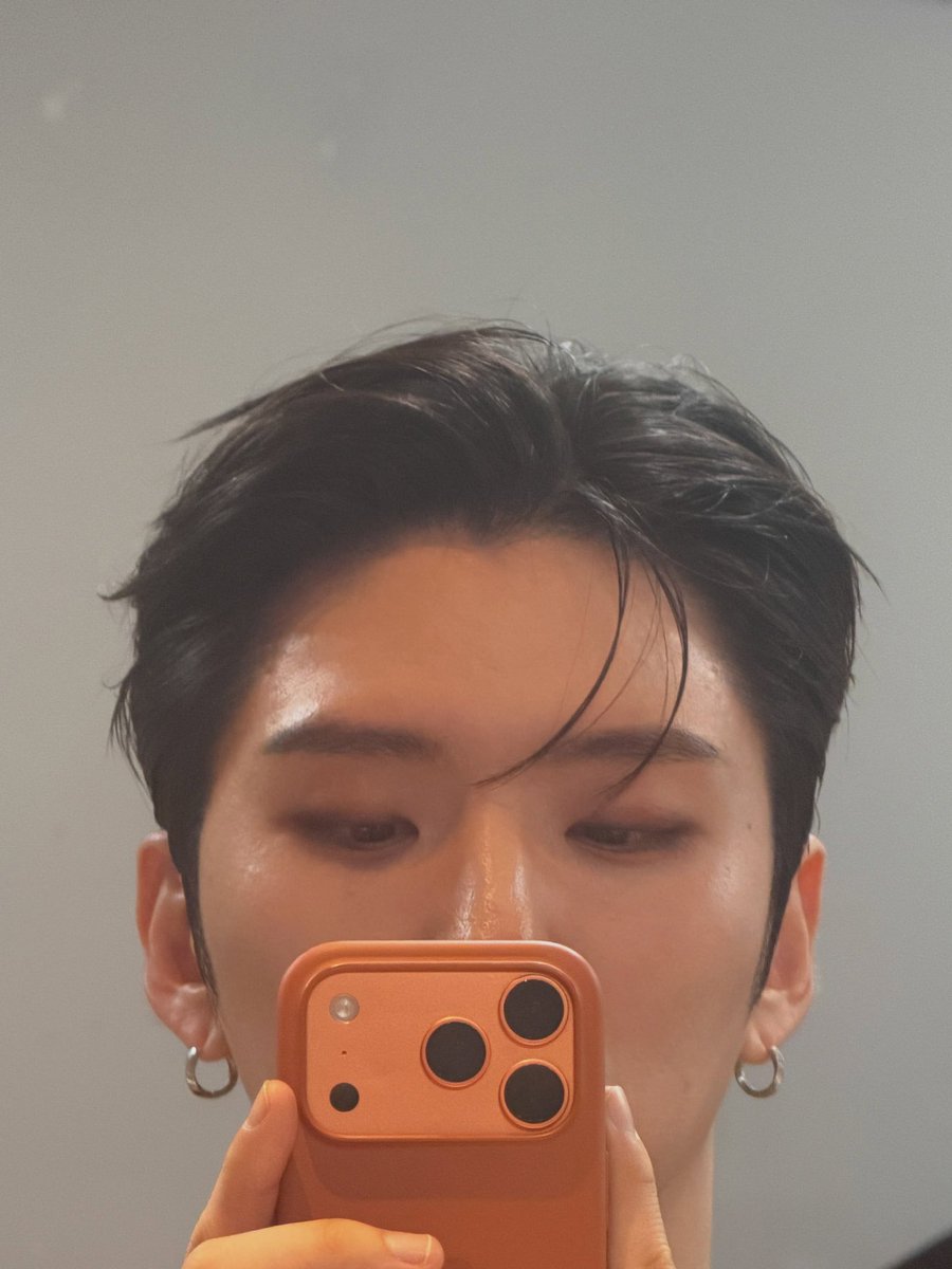 sang__lan2's tweet photo. 260918 #유기현 인스타 (3/4) https://t.co/Sl2JYxyrwV