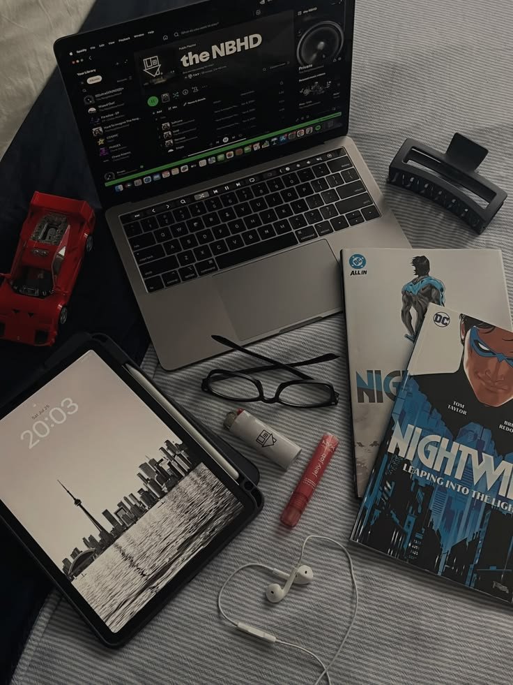 GentlemenxEra's tweet photo. Ideas in the head. Work on the desk. Progress in motion. https://t.co/7WsJ99Puop