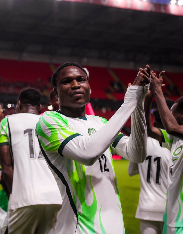 hunter_jnr4's tweet photo. Last year December, I was playing grassroot football. I just earned my second super eagles call-up, big thanks to my club @IkoroduCityFC, the managements and my teammates, and to those who never gave up on me, thank you🙏🏾❤️

Never stop believing in your dreams. https://t.co/q7AXfhkTQG