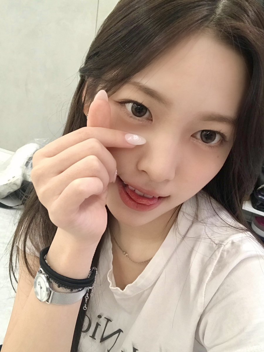 Hoonmay0819's tweet photo. ⌚ https://t.co/31k1U8ToG1