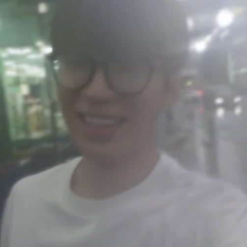 cxrxtww's tweet photo. 에브리원우시 https://t.co/TX2MKgcrPc