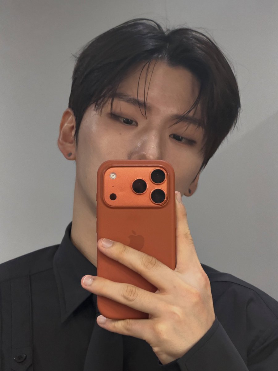 sang__lan2's tweet photo. 260918 #유기현 인스타 (3/4) https://t.co/naOARRppc5
