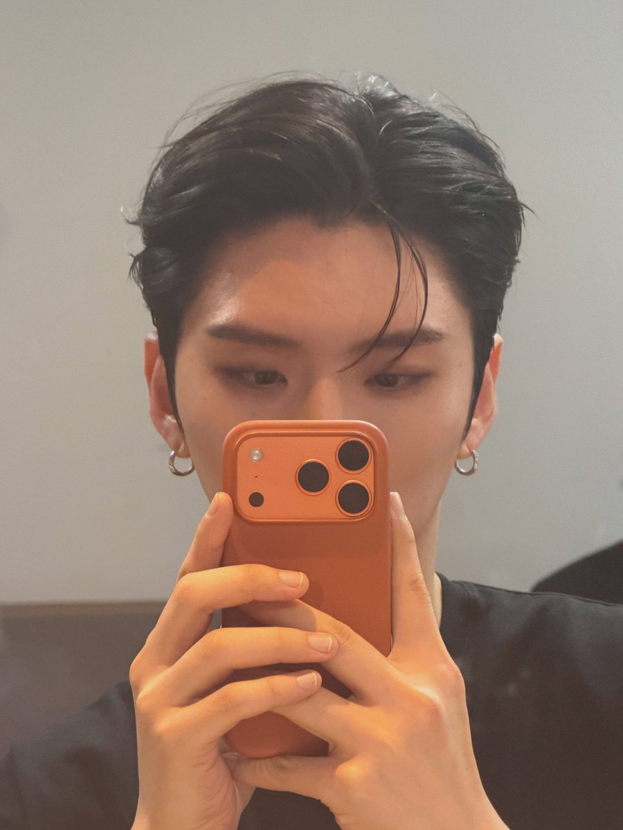 sang__lan2's tweet photo. 260918 #유기현 인스타 (3/4) https://t.co/naOARRppc5