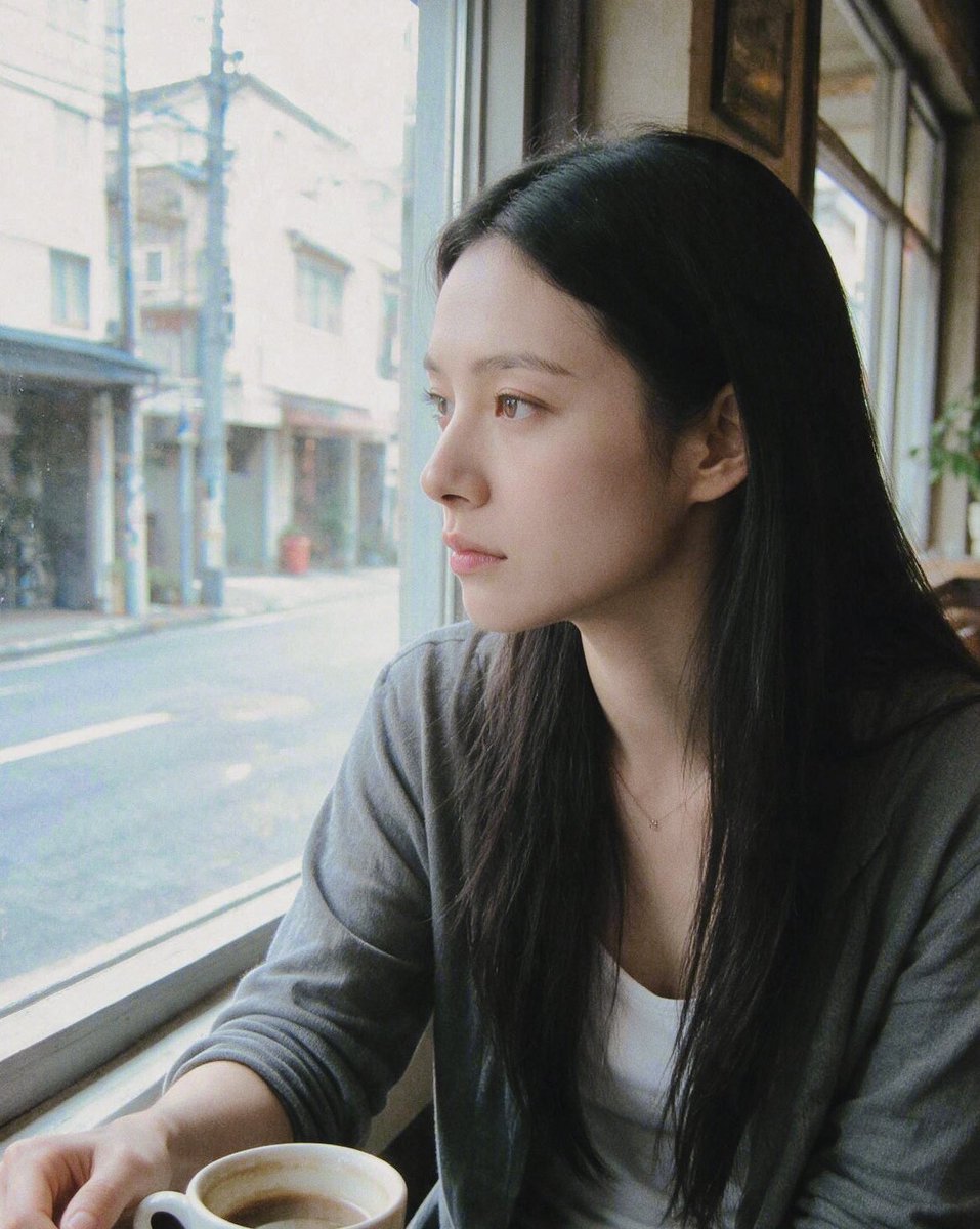 DIVID_Official's tweet photo. Coffee and a little time to myself..☕️
PRESAVE LINK:
https://t.co/djbhpT4XtD
#echo #dividsound #whisper #records #alternewbie #newmusic #tooloudrecords #rock #alternativemusic #girllove #asiangirls https://t.co/E1wskrnwFP