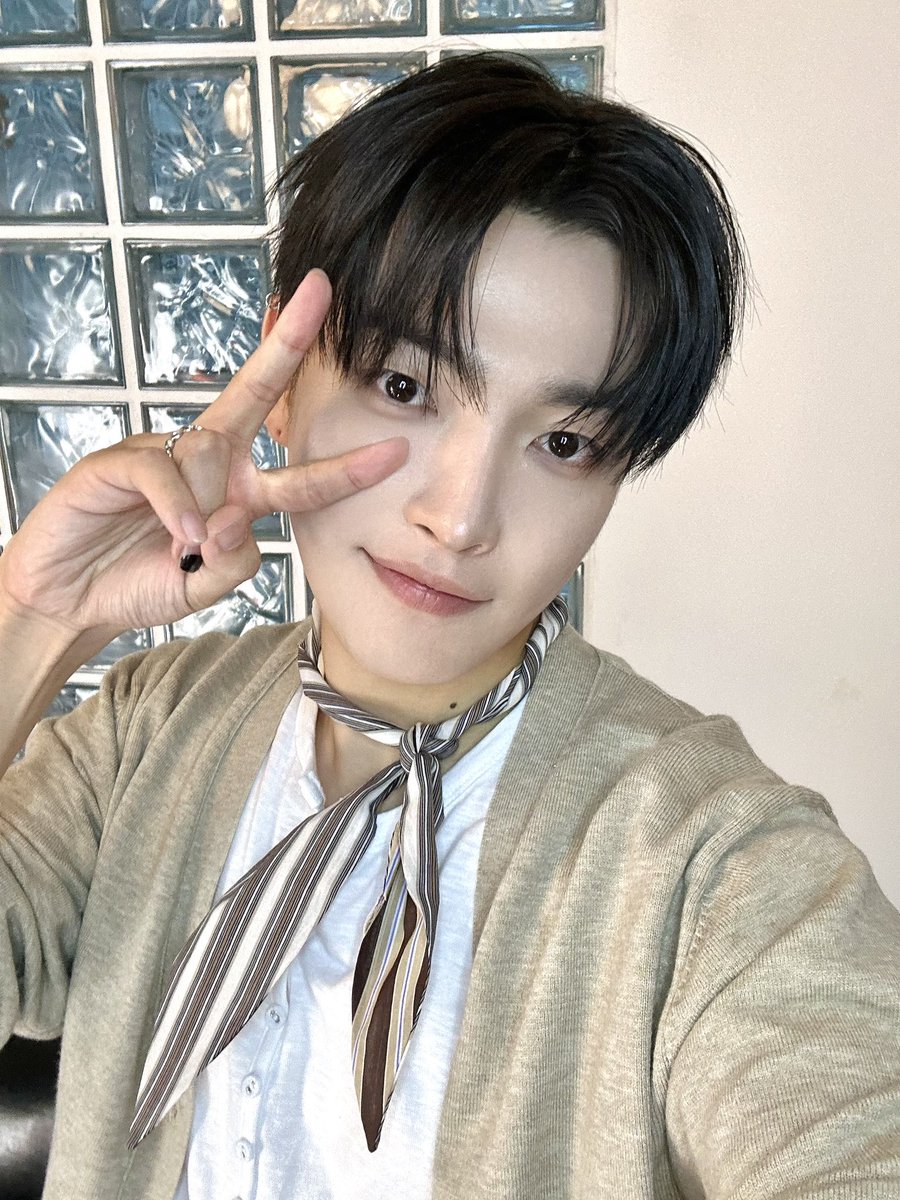 ATEEZofficial tweet picture