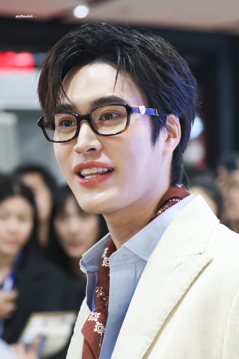 stellnakii's tweet photo. 260918

🫠🫠😭

GEMINI IN LENSKART POP UP

#TheFairyWithinxGEMINI 
#FairyCollectionbyLenskart
#Gemini_NT #เจมีไนน์ 
@gemini_ti https://t.co/uMbkd0DCre