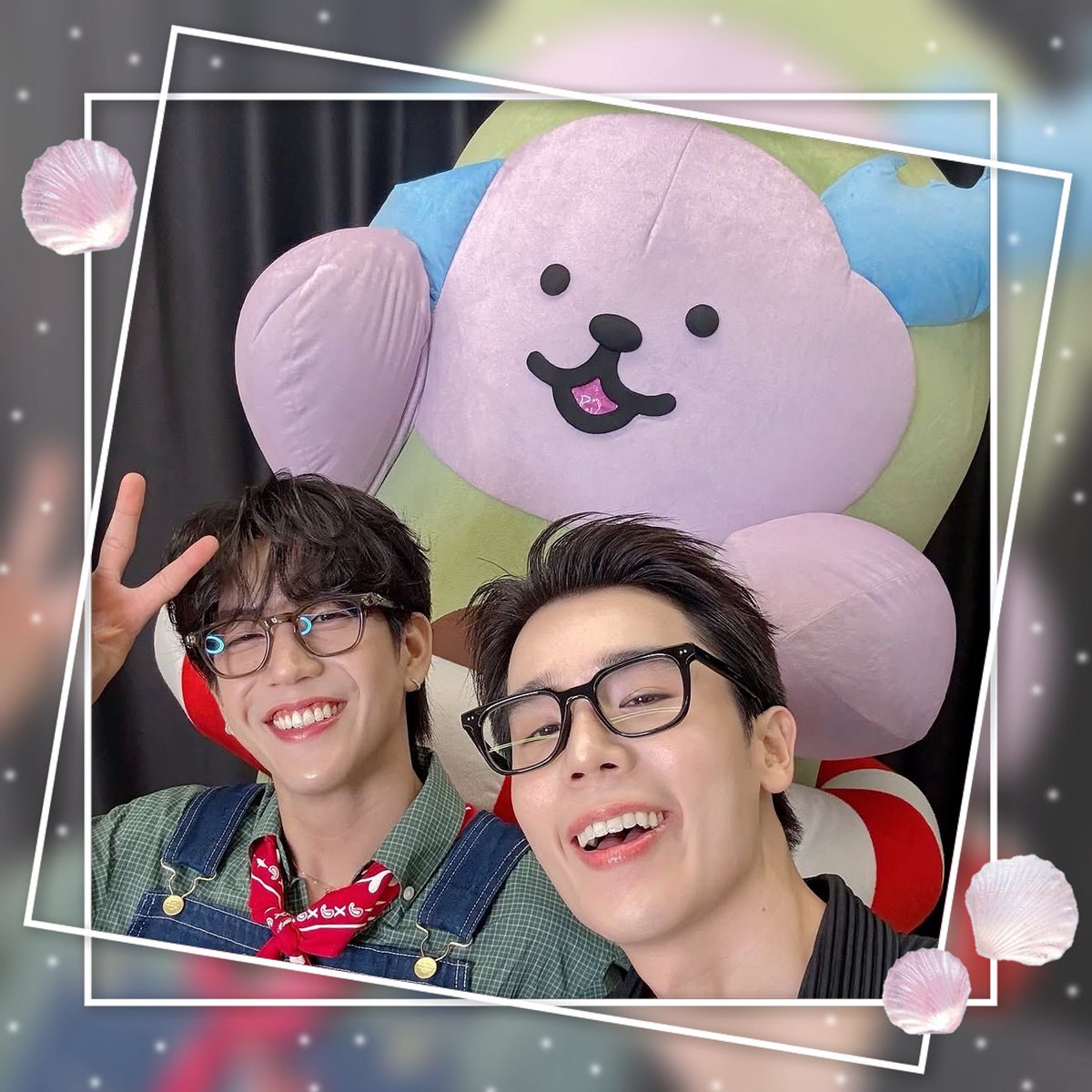 MooxxPae's tweet photo. สุขสันต์ครบรอบ4ปีครอบครัวงั่มงั่มคับ 🎉 
เราเป็นงั่มๆมือใหม่ได้ 4เดือน 💜🩵🥑 
ขอบคุณที่ได้มาเจอจิมมี่ซีและเชี่ยนคับ 
รักครอบครัวม๋าได้และงั่มงั่มทุกคนเลย 

JIMMYSEA NOMNOM 4EVER 
#งั่มงั่ม4ปีรักจิมมี่ซีอะโวเชี่ยน https://t.co/bzGYrntYgJ