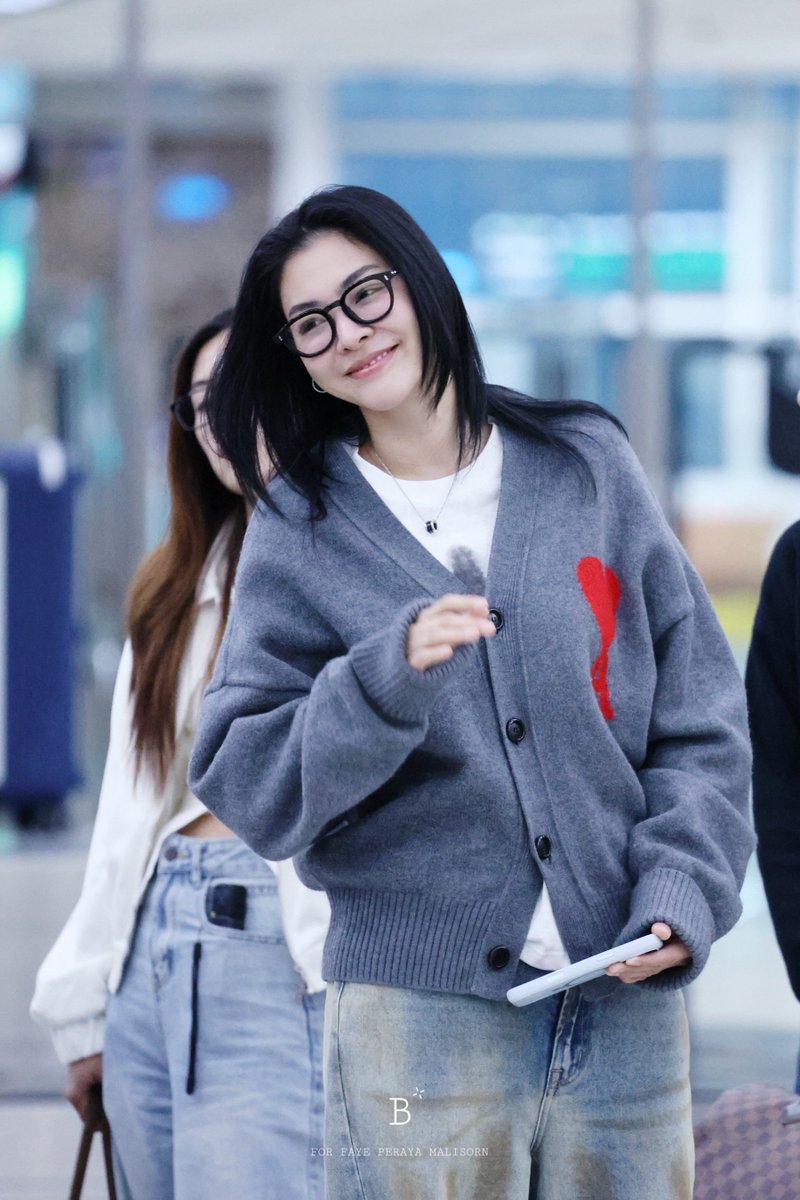 b_for_faye's tweet photo. Welcome to Kaohsiung P’Faye 🥰💛

🌻
#FayePeraya  #AtomPariya
#FayeAtom https://t.co/U7HsfGBq1m