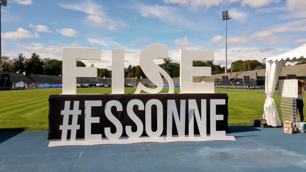 Nicolas_Saut's tweet photo. 🏟️ JOUR J à l'#EssonneStadium (Bondoufle) ! Le plus gros événement freestyle débarque en Essonne aujourd'hui jusqu'à Dimanche soir ! Ambiance garantie !🔥🛴🛼🛹🚲🧢🎶🤙 #FISE #EssonneTerreDeSports #Freestyle #SportsUrbains #Essonne #FWS #FiseWorldSeries https://t.co/BoplUftnmo