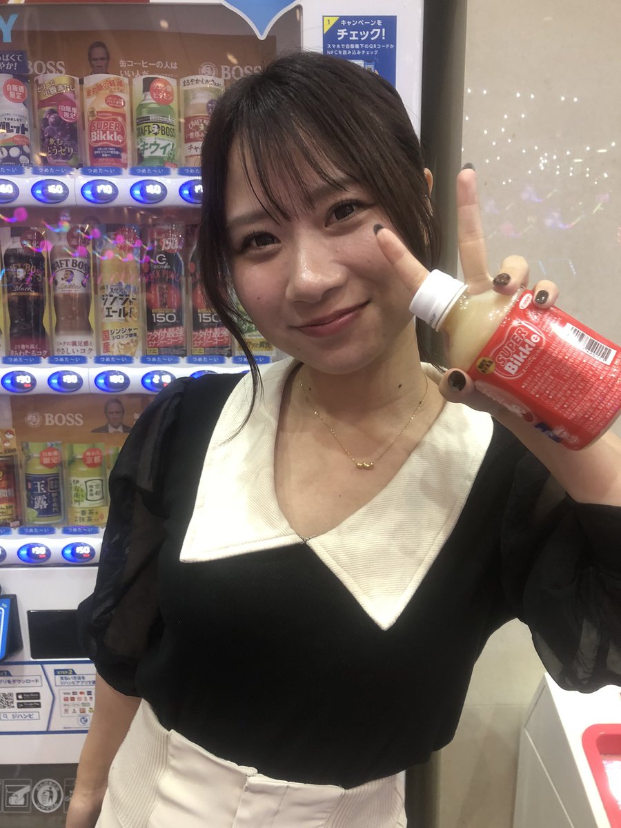 lupinthe3rd2019's tweet photo. 仕事帰りの強運さん。地元初来店頑張って https://t.co/AdfVxv696l