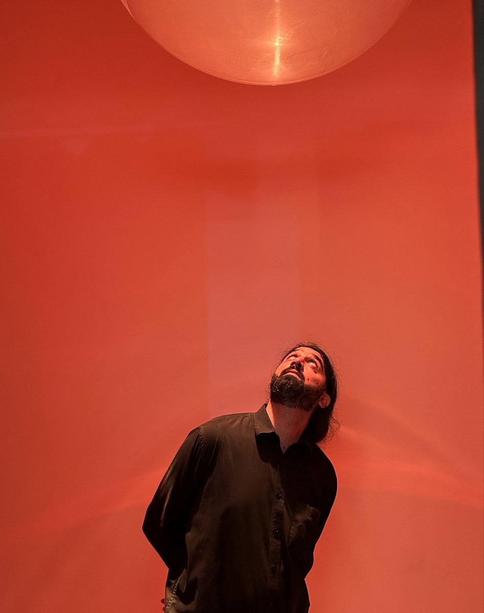 varundo_'s tweet photo. H Y P E R I O N

Installation on display at Design Democracy in Hyderabad. 18-20 Sept 2026. https://t.co/U1k4PYu00b