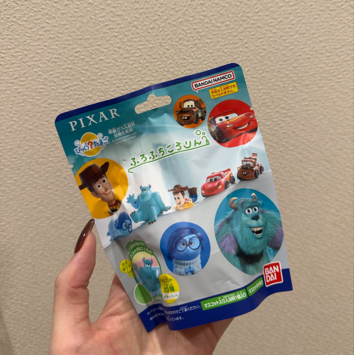 na_mal22's tweet photo. バスボム大好きだから見つけたら絶対買っちゃう🫶🏻どれでても嬉しいけどこのウッディ可愛すぎて、、、🥹💭💫 https://t.co/92AomYUpXW