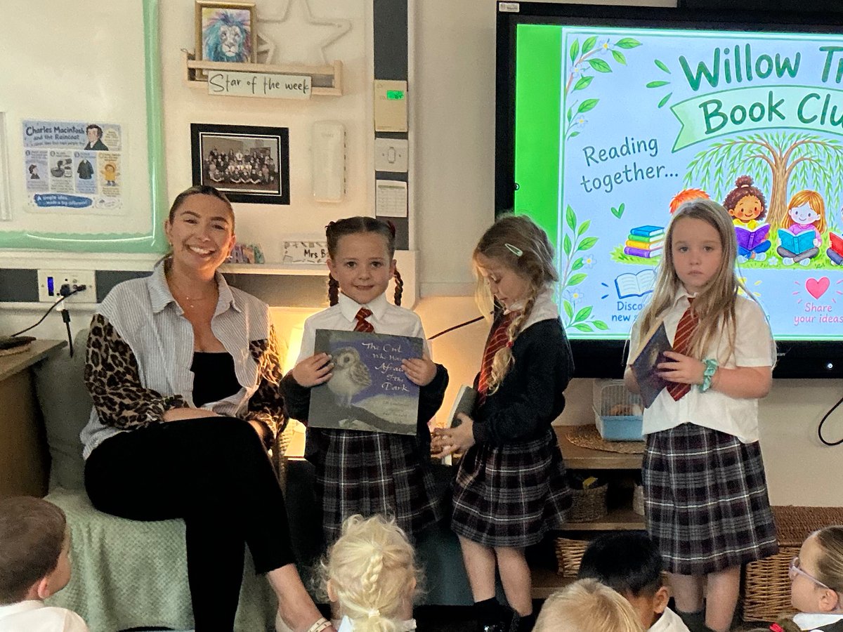 willowtreeclass's tweet photo. Our book club today was all about the author Jill Tomlinson. We have been learning all about Jill and her different stories. 📖 ⭐ https://t.co/hJKEEnJBGk